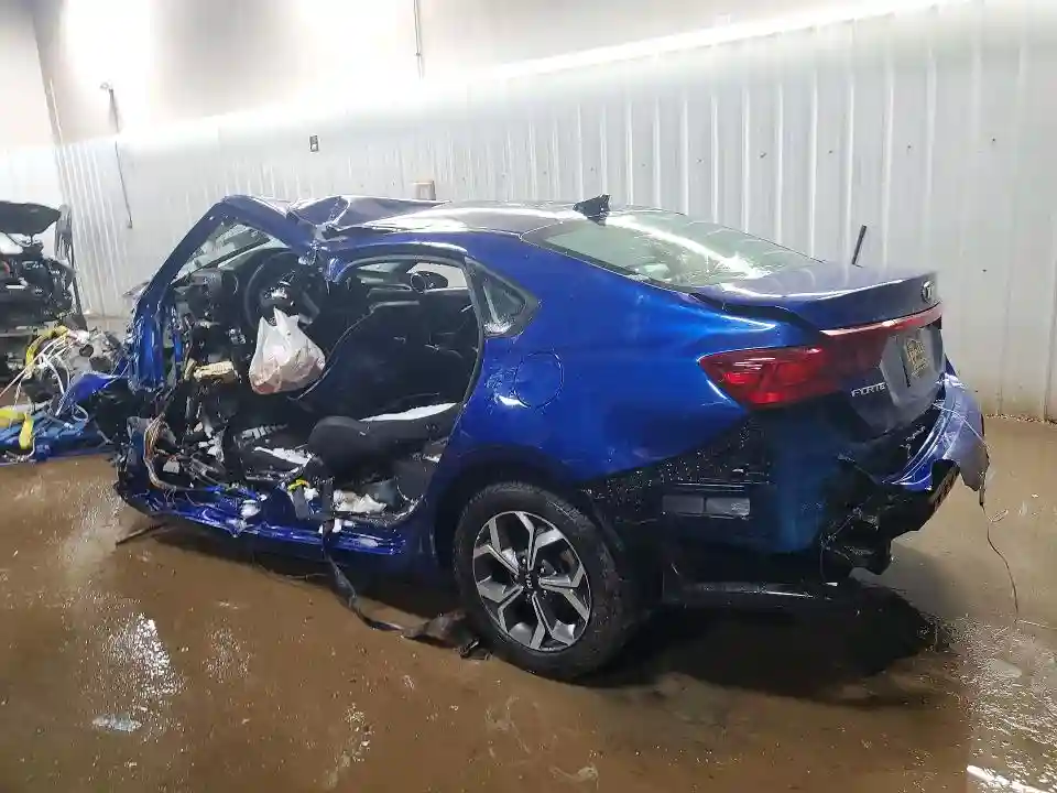 3KPF24AD1ME325153 2021 KIA FORTE-1