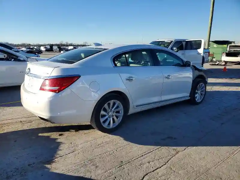 1G4GB5G38GF201685 2016 BUICK LACROSSE-2