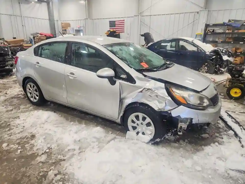 KNADM4A33H6108835 2017 KIA RIO-3