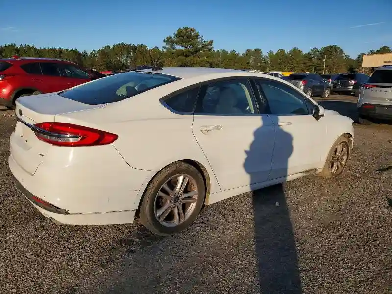 3FA6P0H76JR133568 2018 FORD FUSION-2