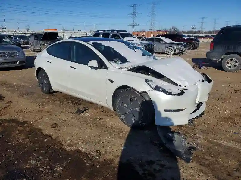 5YJ3E1EB1NF173775 2022 TESLA MODEL 3-3