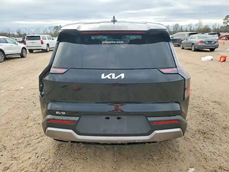5XYAB5S16TG011424 2026 KIA EV9 LIGHT-5