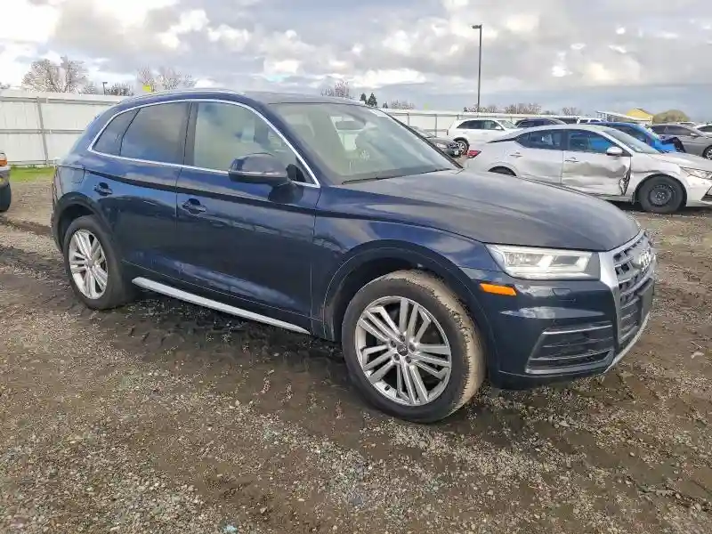 WA1BNAFY5J2206928 2018 AUDI Q5-3