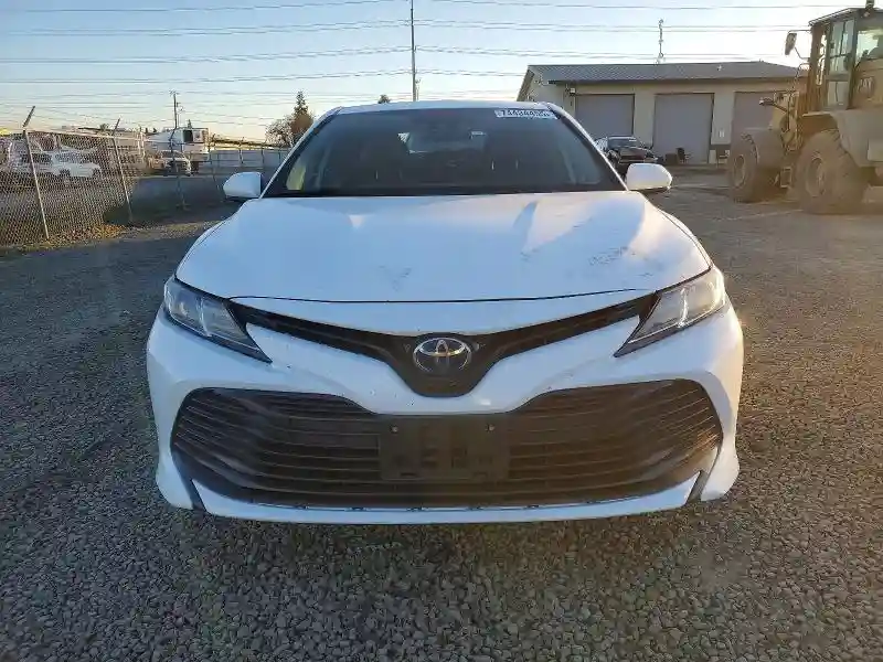 4T1B31HK4KU510323 2019 TOYOTA CAMRY-4