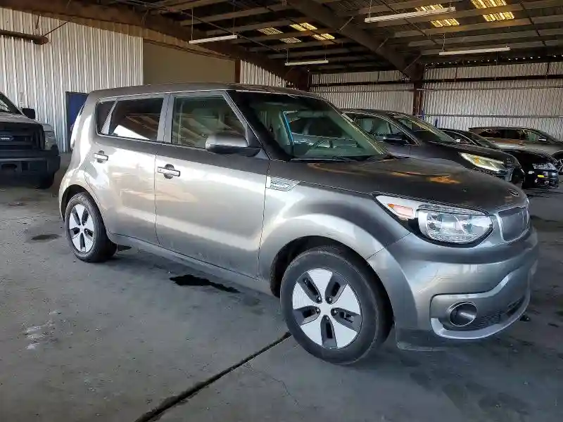 KNDJP3AE3H7022248 2017 KIA SOUL-3