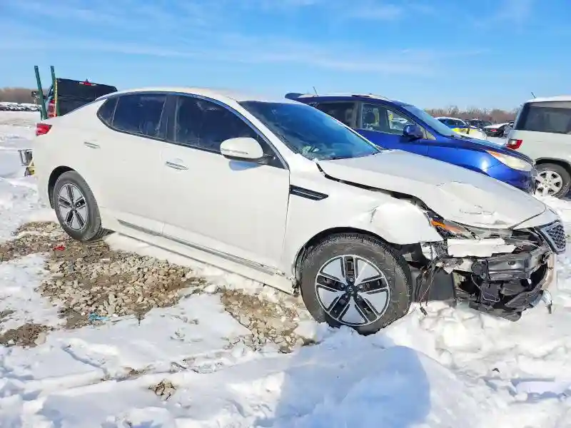KNAGM4AD1C5034447 2012 KIA OPTIMA-3