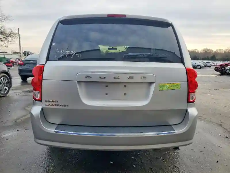 2D4RN4DG9BR621594 2011 DODGE CARAVAN-5