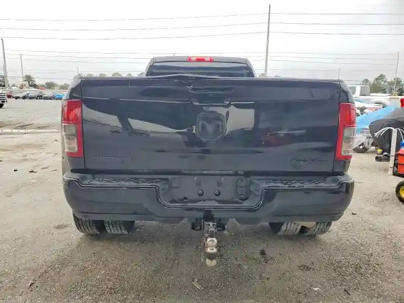 3C63RRHL4RG137982 2024 RAM 3500-5