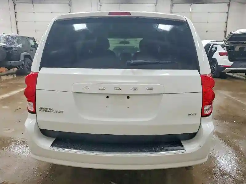 2C4RDGCG0GR318827 2016 DODGE CARAVAN-5