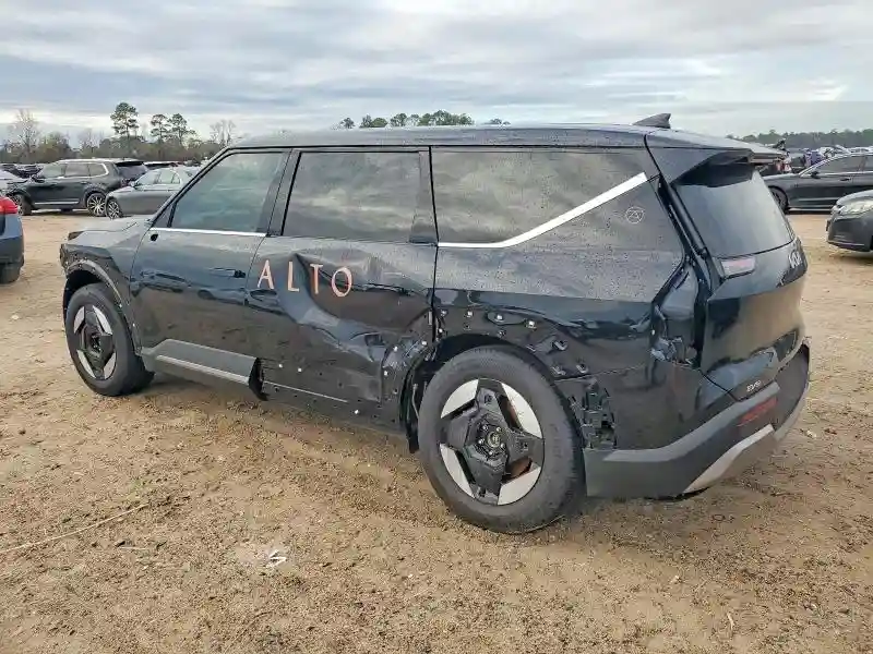 5XYAB5S16TG011424 2026 KIA EV9 LIGHT-1