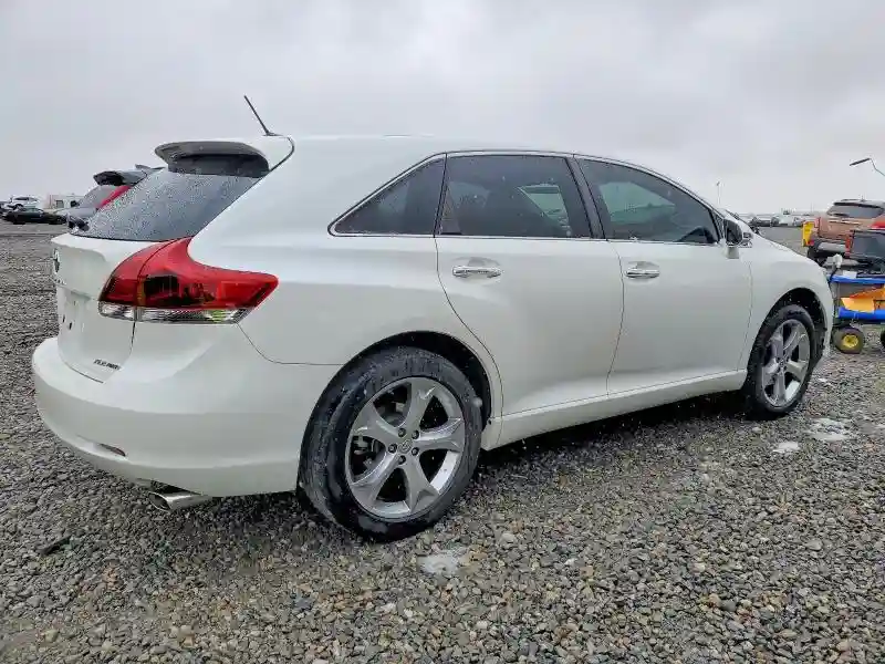 4T3BK3BB7FU110082 2015 TOYOTA VENZA-2