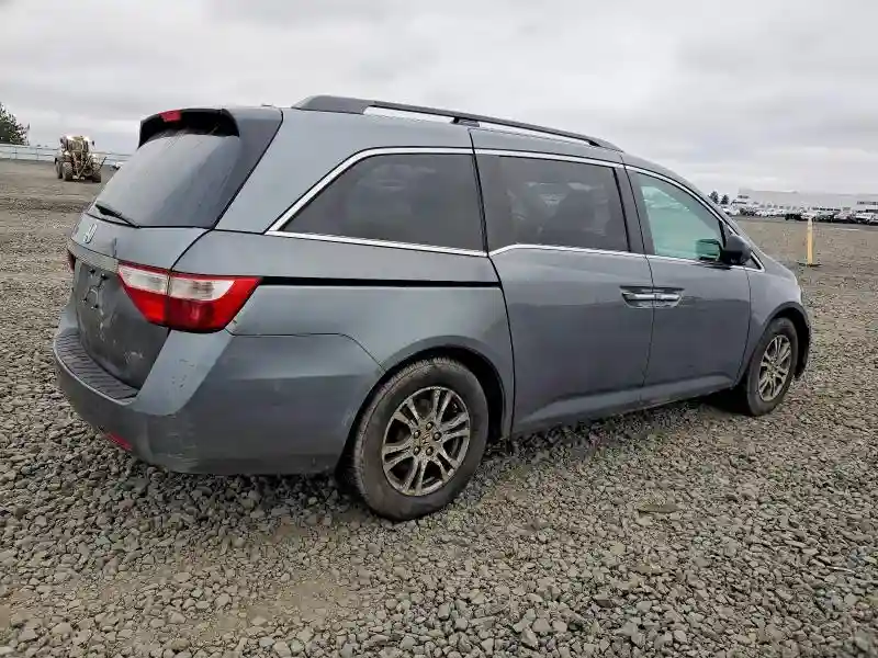 5FNRL5H64BB068746 2011 HONDA ODYSSEY-2