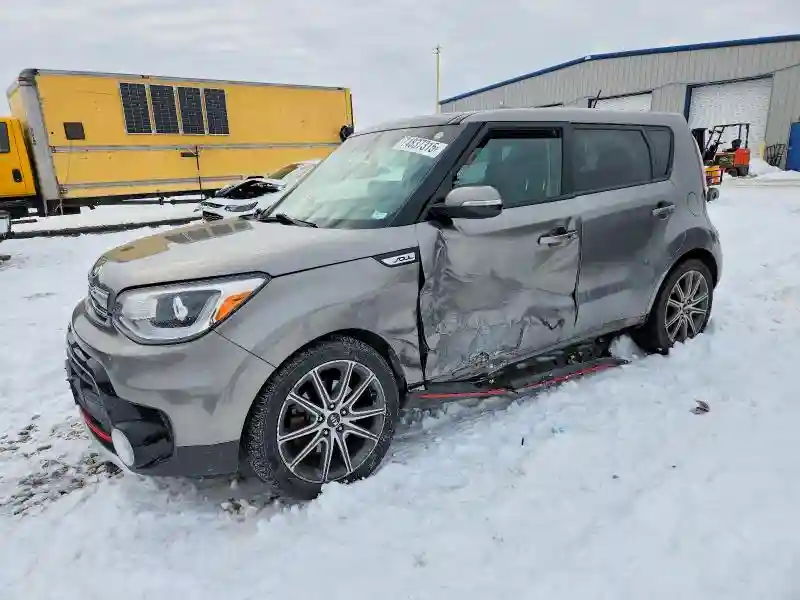 KNDJX3AA2J7528284 2018 KIA SOUL-0