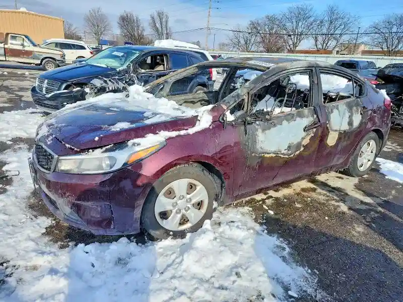 3KPFK4A71HE137006 2017 KIA FORTE-0