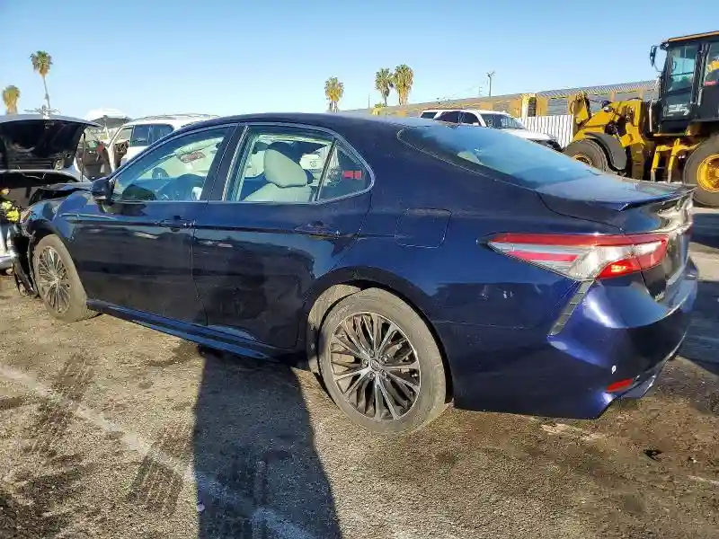 4T1G11AK9NU681773 2022 TOYOTA CAMRY-1