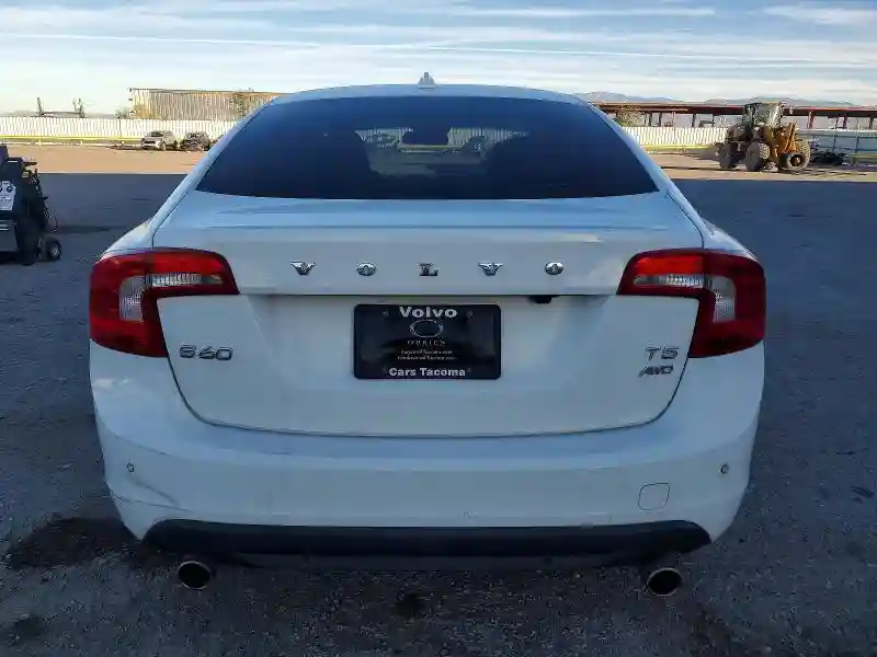 YV1612FHXD2188630 2013 VOLVO S60-5