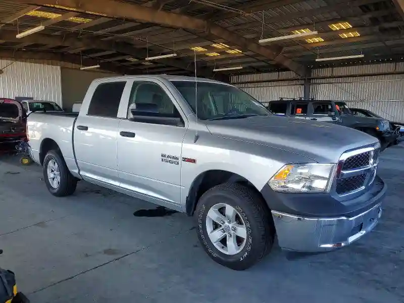 1C6RR7KM8HS606403 2017 RAM 1500-3
