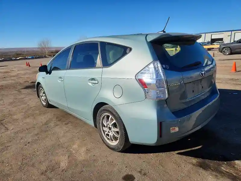 JTDZN3EUXD3192909 2013 TOYOTA PRIUS-1