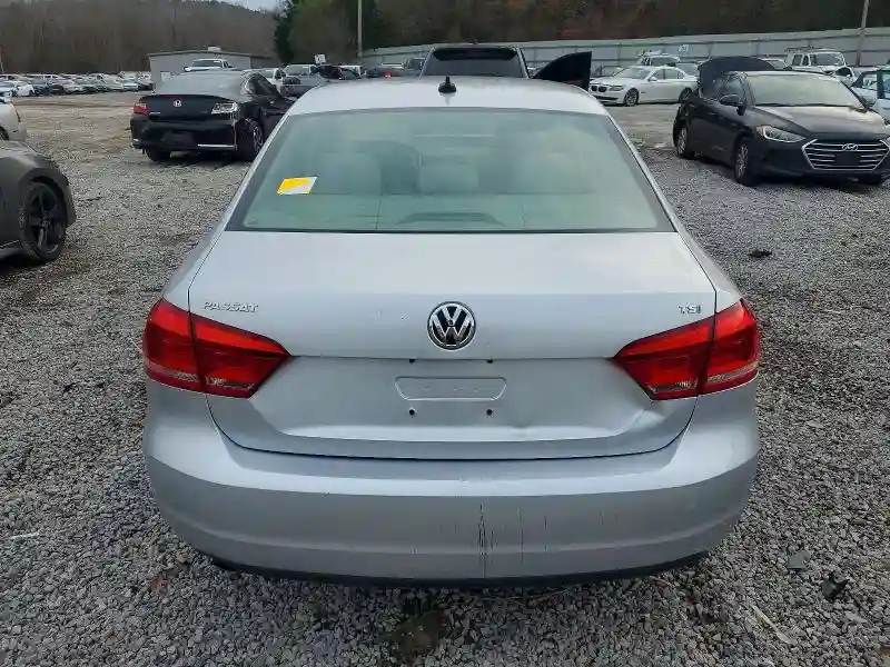 1VWAT7A33FC087779 2015 VOLKSWAGEN PASSAT-4