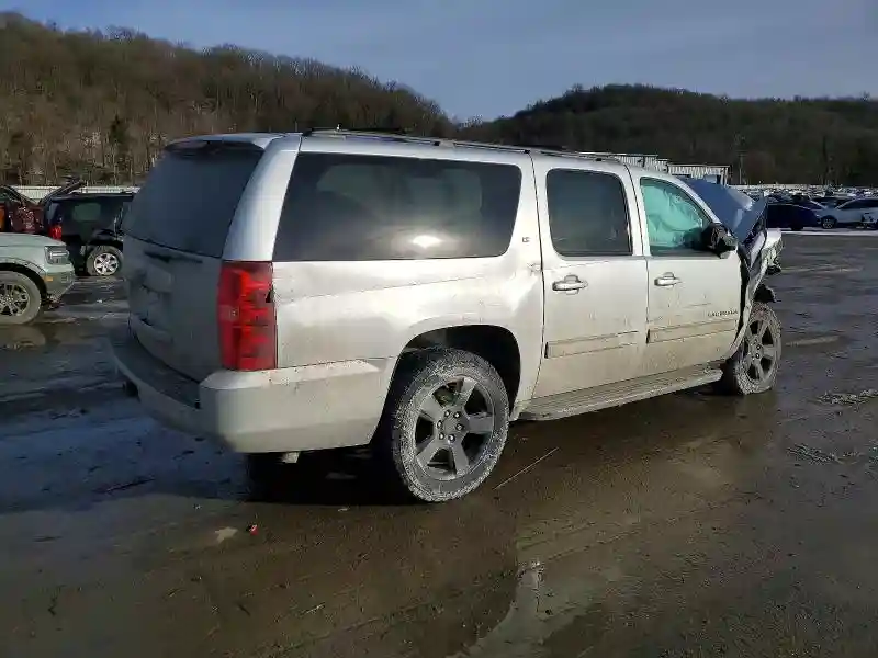 1GNSKJE71ER136470 2014 CHEVROLET SUBURBAN-2