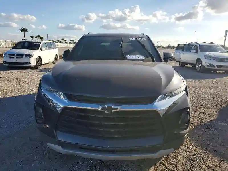 3GNKBCRS1MS529486 2021 CHEVROLET BLAZER-4