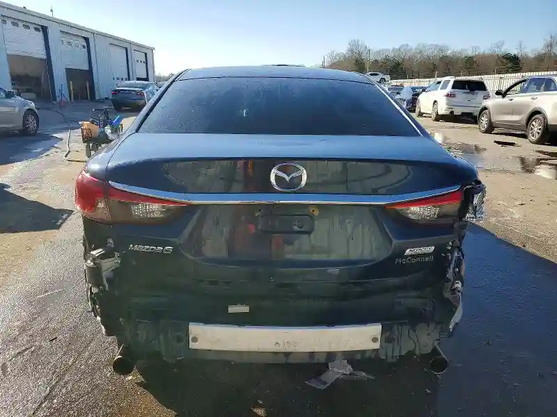 JM1GL1V53H1119313 2017 MAZDA 6-5