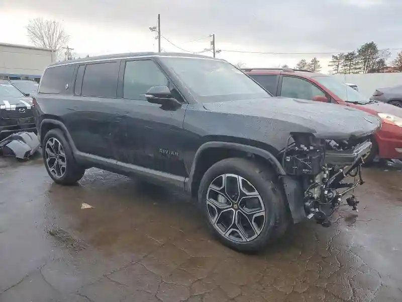 7PDSGBBA0SN052877 2025 RIVIAN RIS-3