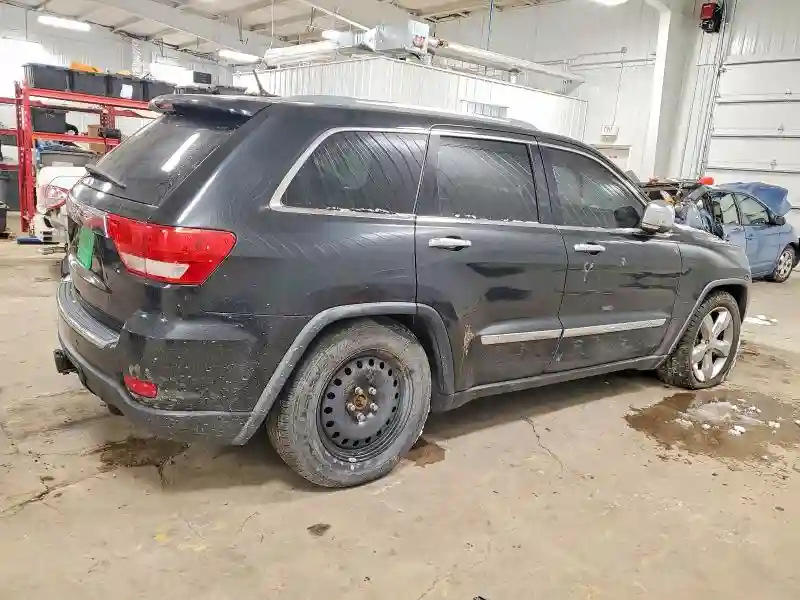 1C4RJFCT8CC166685 2012 JEEP GRAND CHEROKEE-2