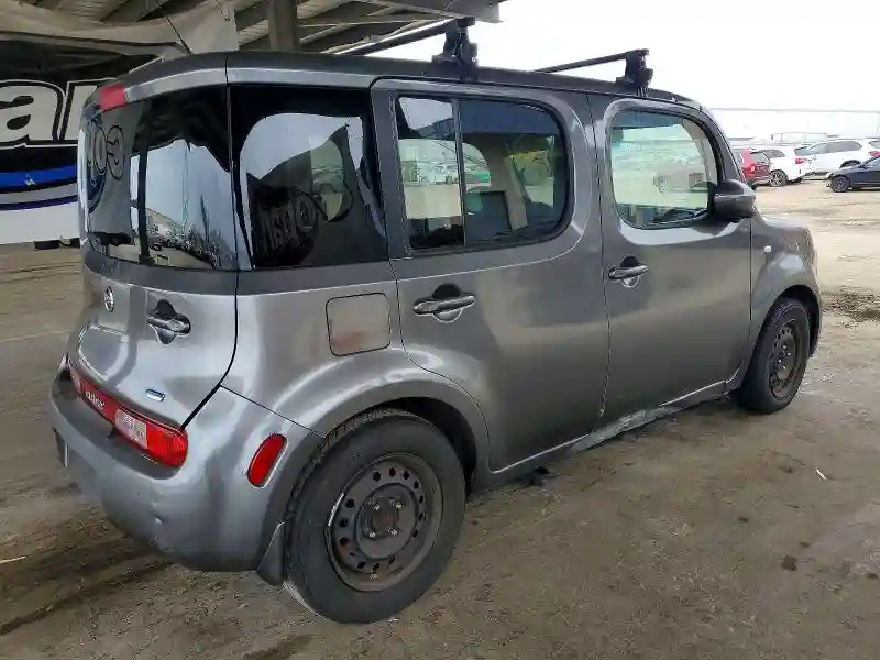 JN8AZ2KR7DT300550 2013 NISSAN CUBE-2