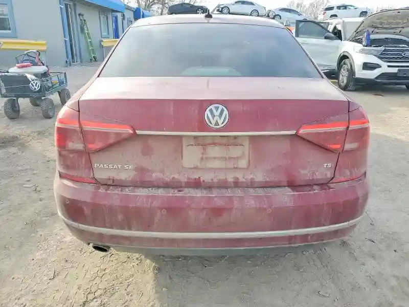 1VWGT7A33HC034917 2017 VOLKSWAGEN PASSAT-5