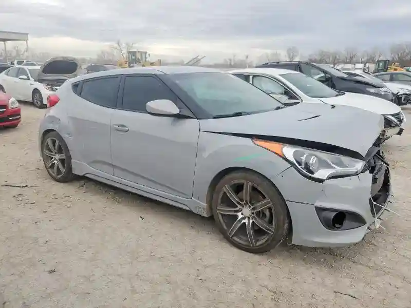 KMHTC6AE0FU218812 2015 HYUNDAI VELOSTER-3