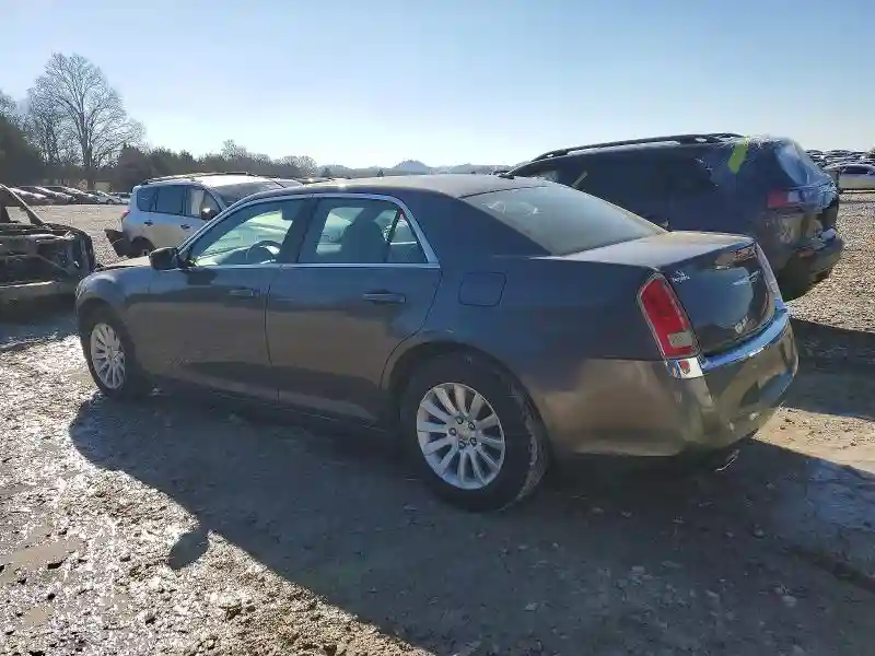 2C3CCAAG3DH572675 2013 CHRYSLER 300-1