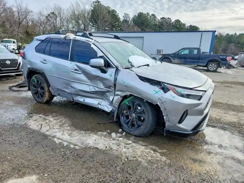4T3T6RFV4SU175899 2025 TOYOTA RAV4-3