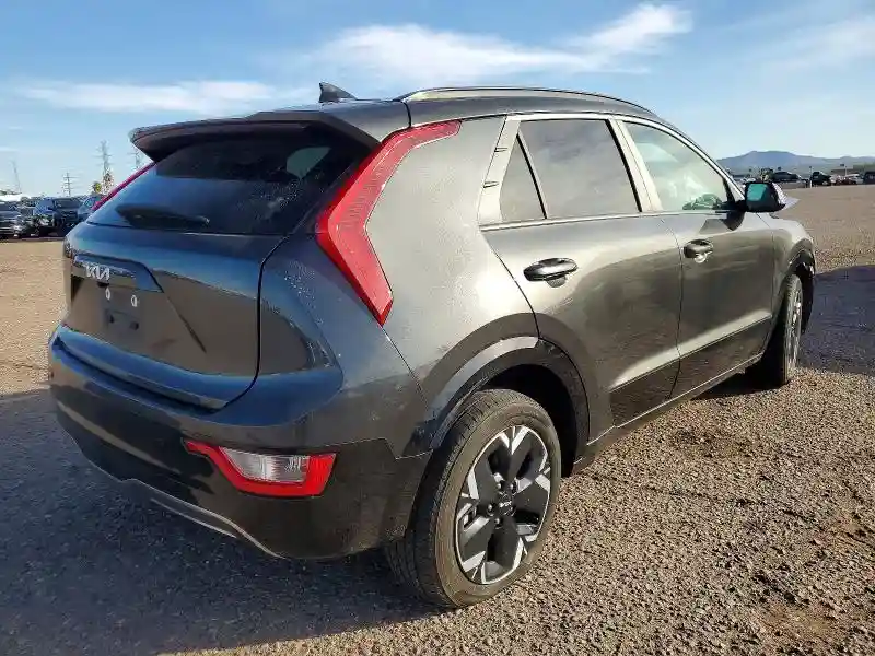 KNDCR3L14R5087152 2024 KIA NIRO WIND-2