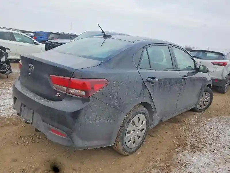 3KPA24AB1JE142579 2018 KIA RIO-2