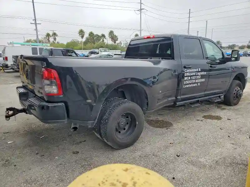 3C63RRHL4RG137982 2024 RAM 3500-2