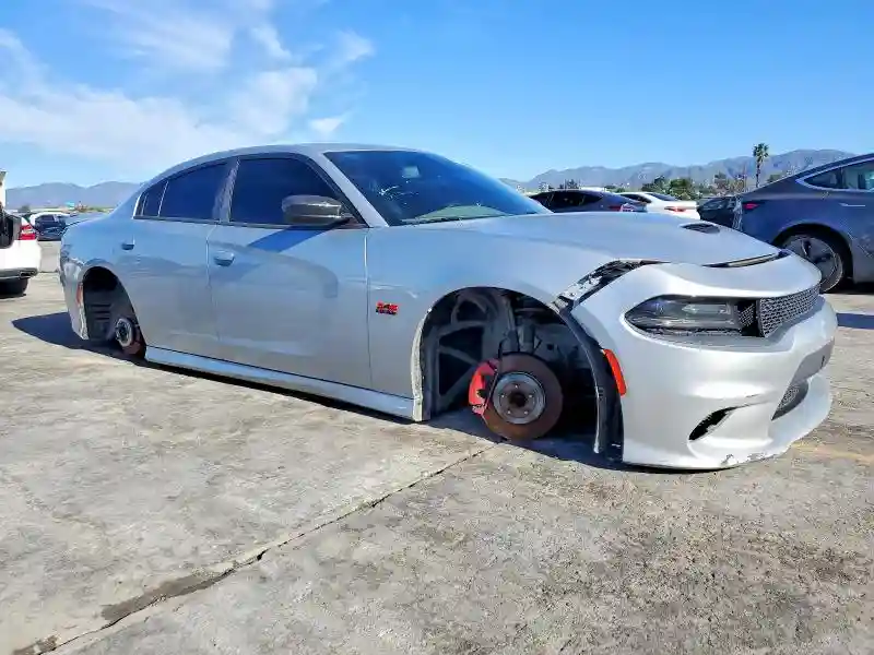 2C3CDXCT3KH754108 2019 DODGE CHARGER-3
