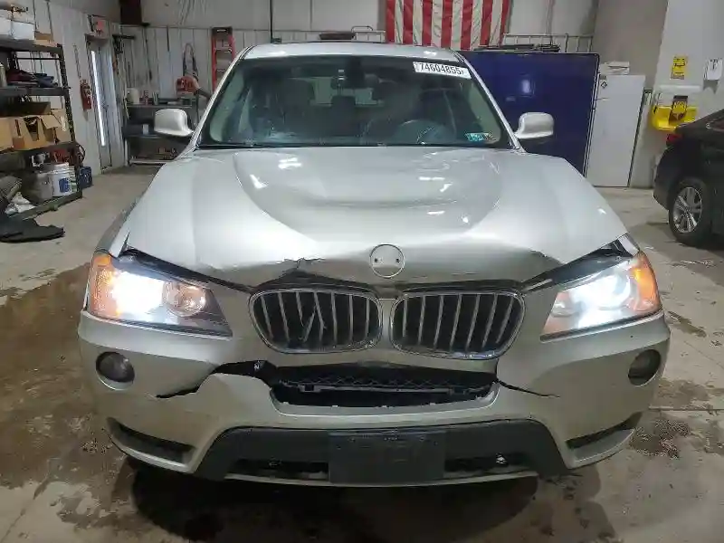 5UXWX5C56BL712314 2011 BMW X3-4