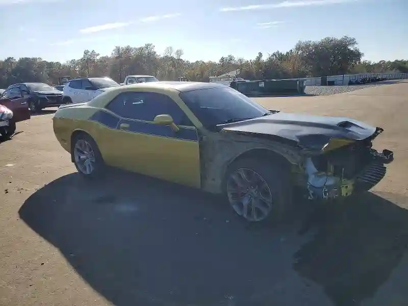 2C3CDZFJ8LH255800 2020 DODGE CHALLENGER-3