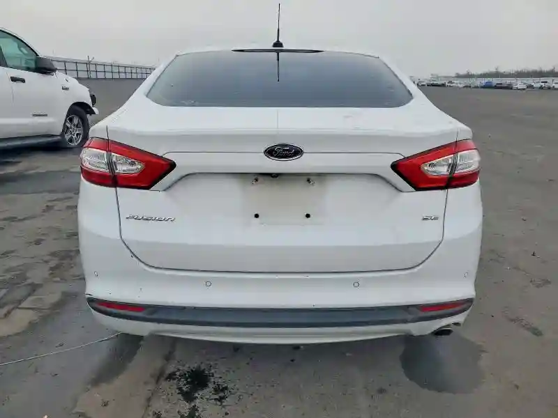 1FA6P0H7XG5123136 2016 FORD FUSION-5