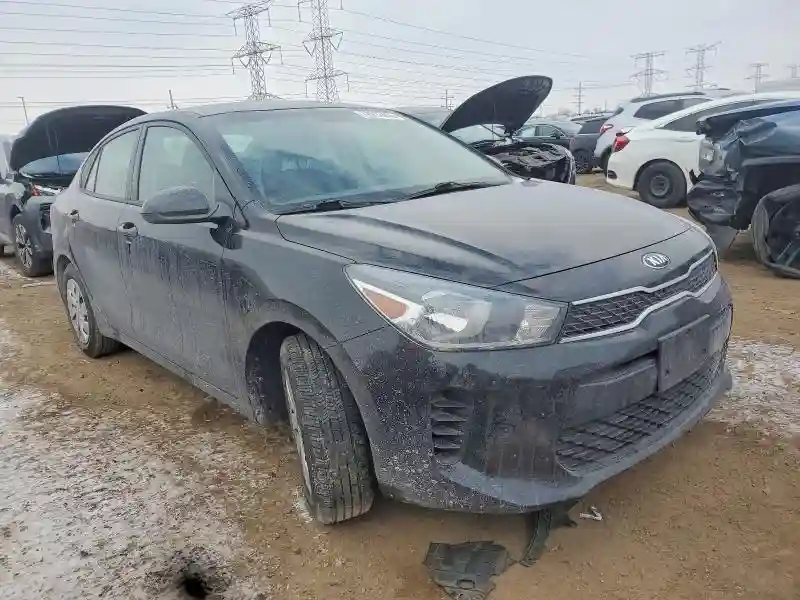 3KPA24AB1JE142579 2018 KIA RIO-3