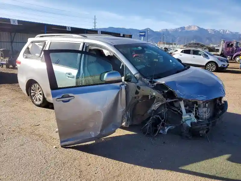 5TDYK3DC0CS259494 2012 TOYOTA ALL MODELS-3