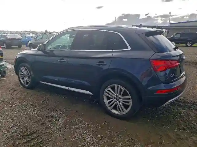 WA1BNAFY5J2206928 2018 AUDI Q5-1