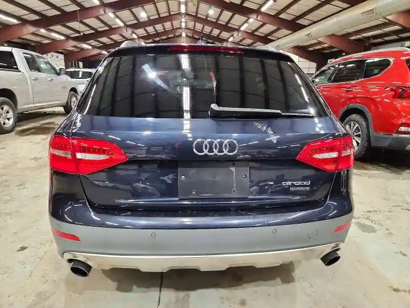 WA1UFAFL1GA015189 2016 AUDI A4-5