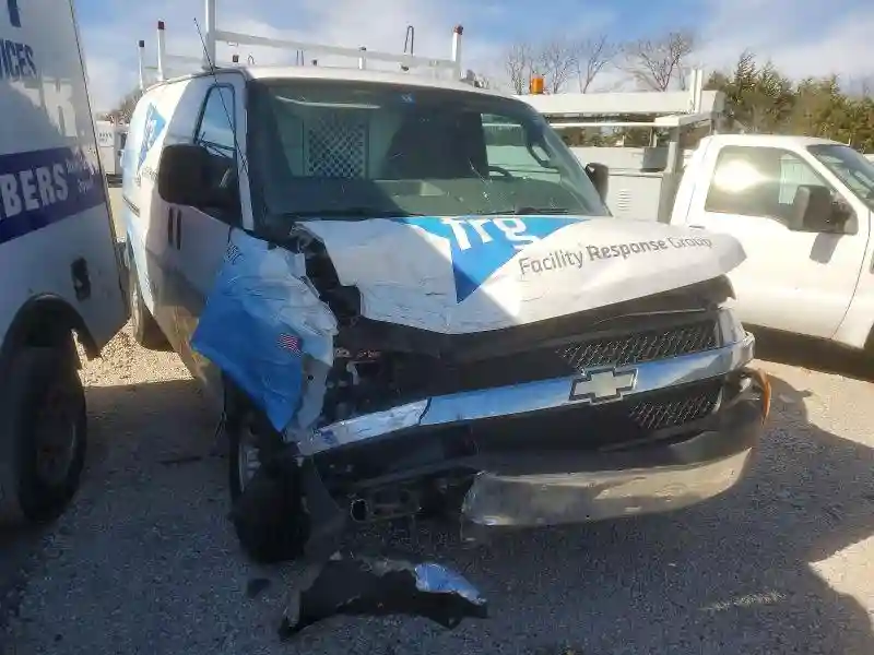 1GCWGAFP0P1209551 2023 CHEVROLET EXPRESS-3