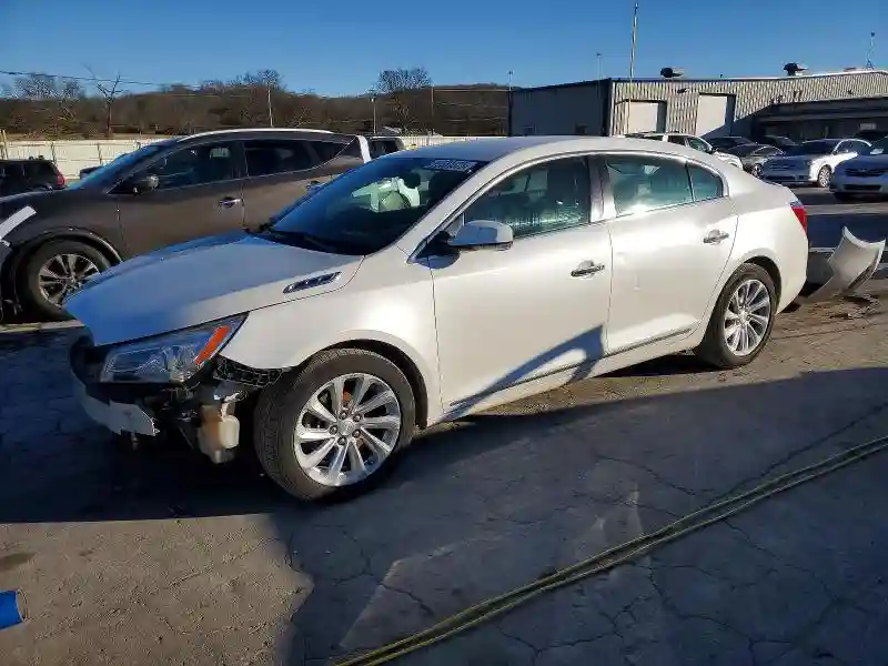 1G4GB5G38GF201685 2016 BUICK LACROSSE-0