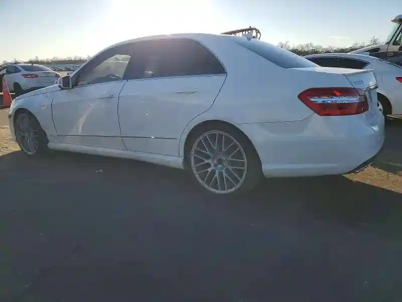 WDDHF5KB1DA665363 2013 MERCEDES-BENZ E-CLASS-1