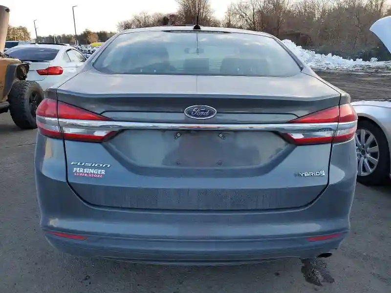 3FA6P0UU8JR142185 2018 FORD FUSION-5