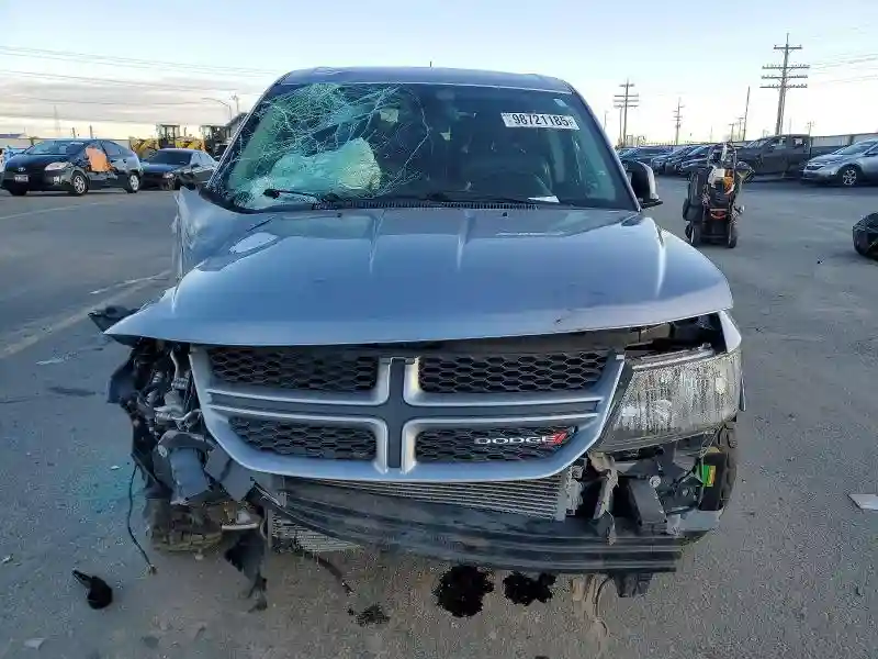 3C4PDCEG5JT363067 2018 DODGE JOURNEY-4