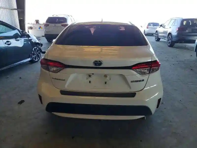 JTDEAMDE3MJ017455 2021 TOYOTA COROLLA-5